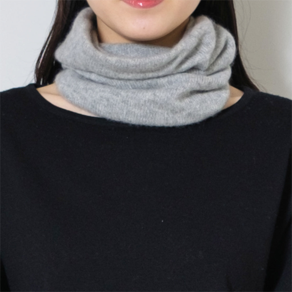 F-I-Y Cashmere Lightweight Neck Warmer
