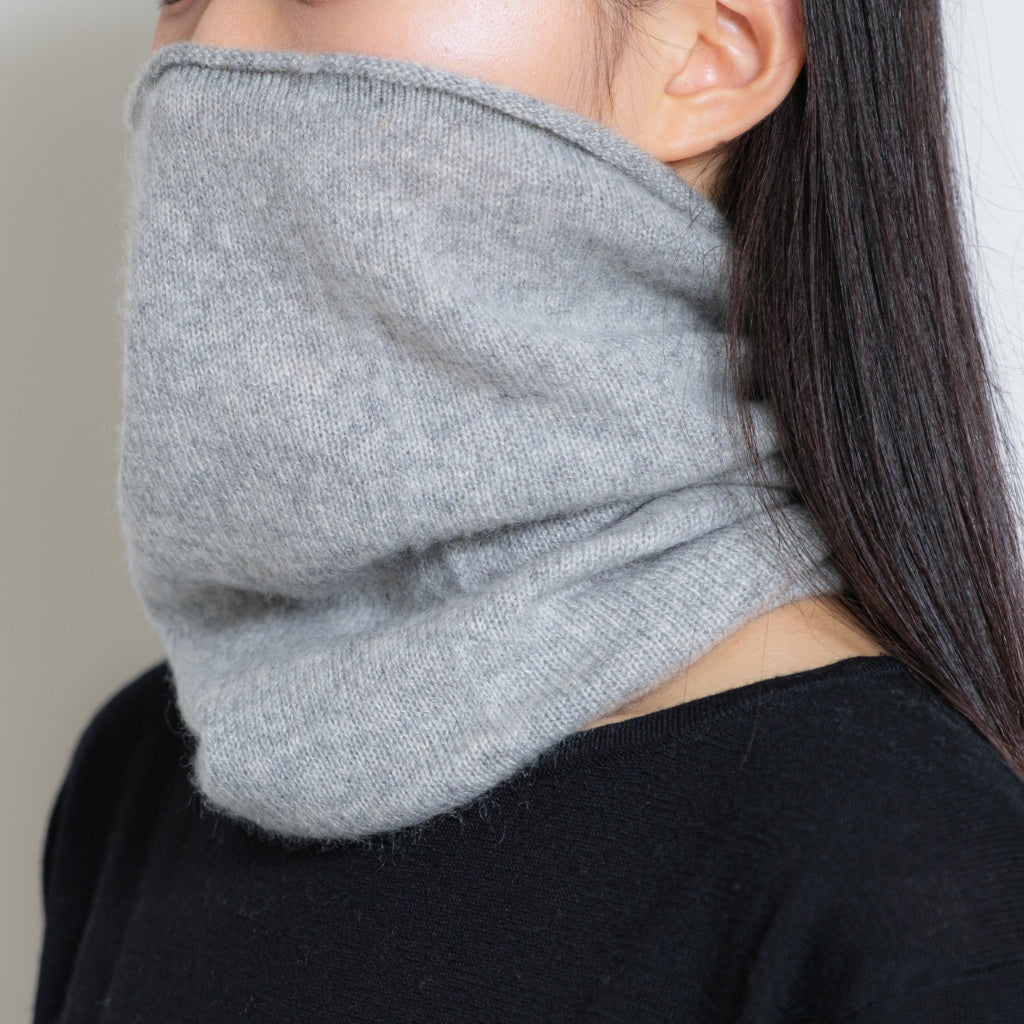 F-I-Y Cashmere Lightweight Neck Warmer