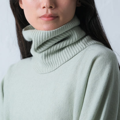 Cashmere Neck Warmer with Buttons