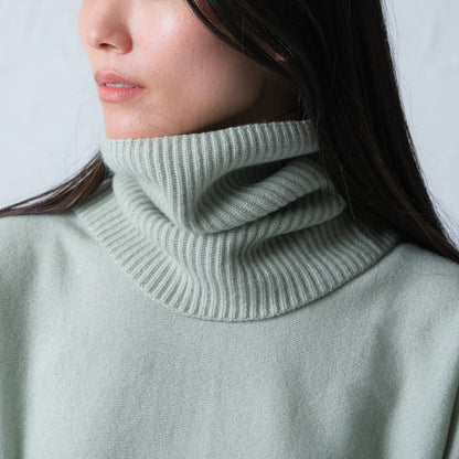 Cashmere Neck Warmer with Buttons